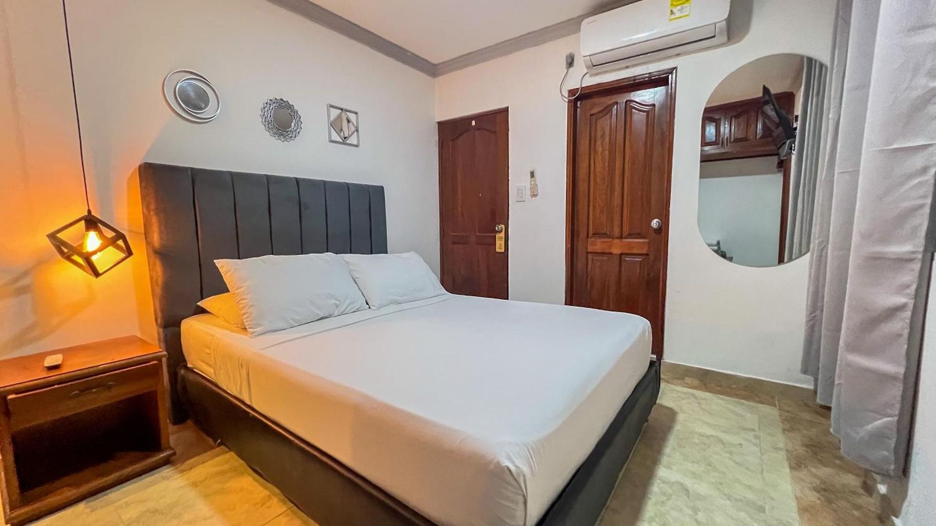 Marie Real Hotel *