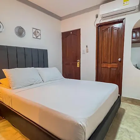 Marie Real Hotel *